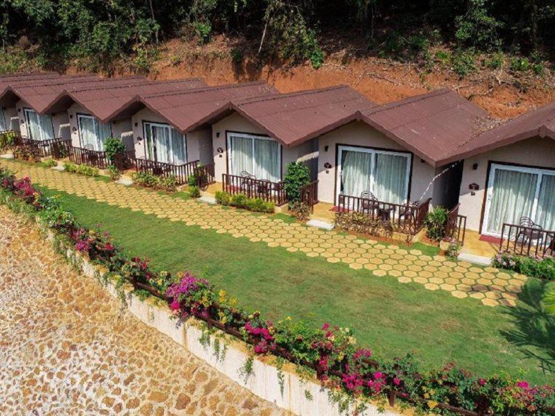 Stone Wood Premier Gokarna Hotel Gokarna  Buitenkant foto