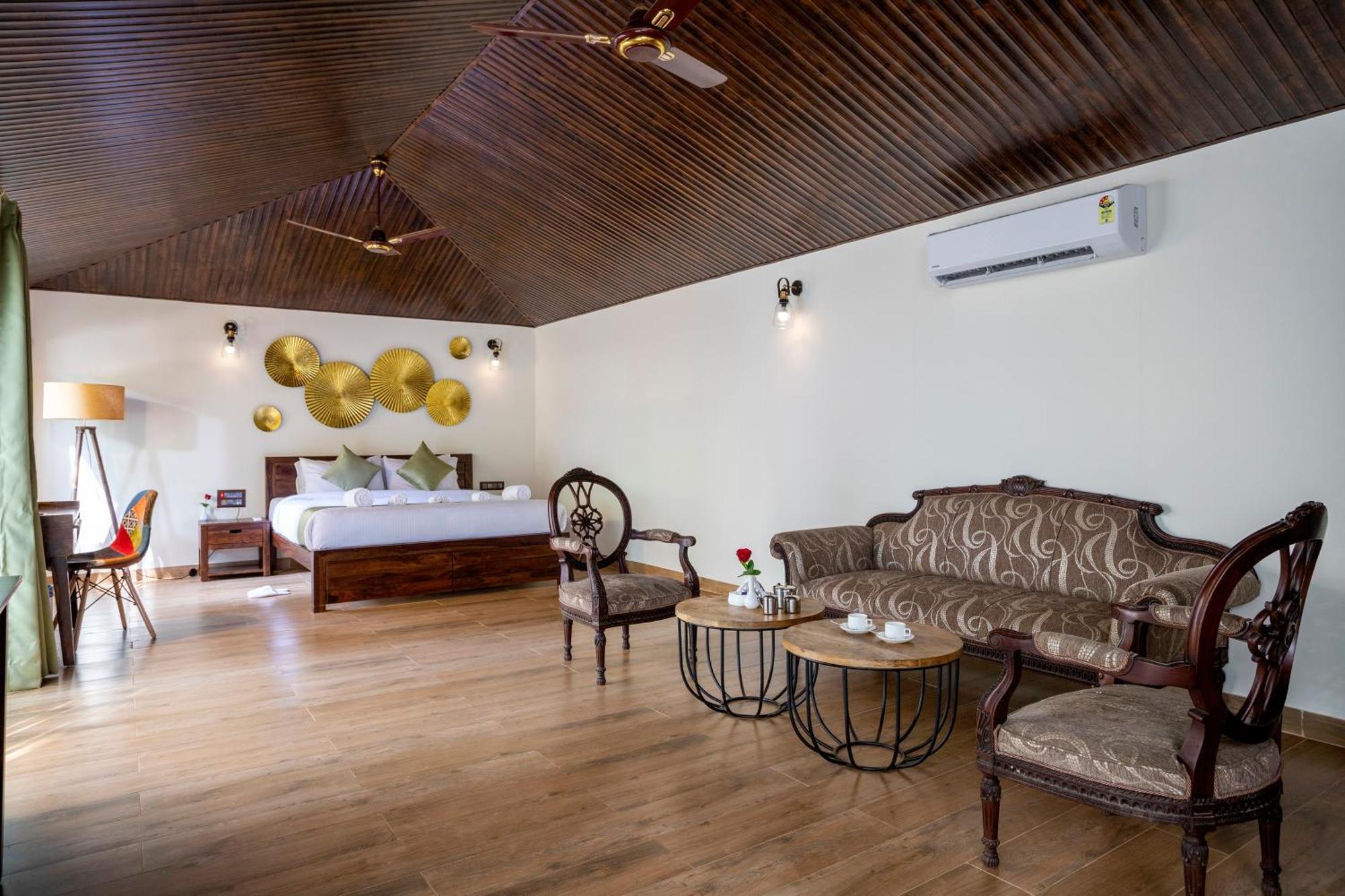 Stone Wood Premier Gokarna Hotel Gokarna  Buitenkant foto