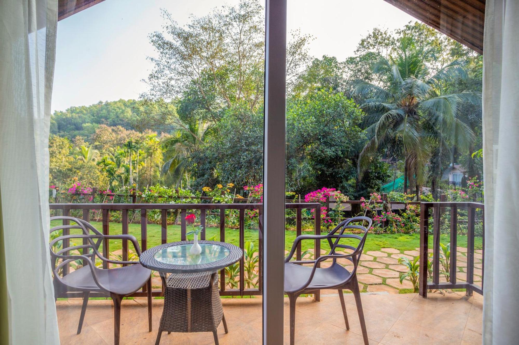 Stone Wood Premier Gokarna Hotel Gokarna  Buitenkant foto