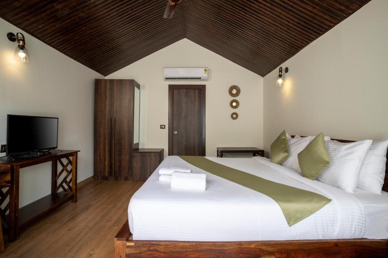 Stone Wood Premier Gokarna Hotel Gokarna  Buitenkant foto