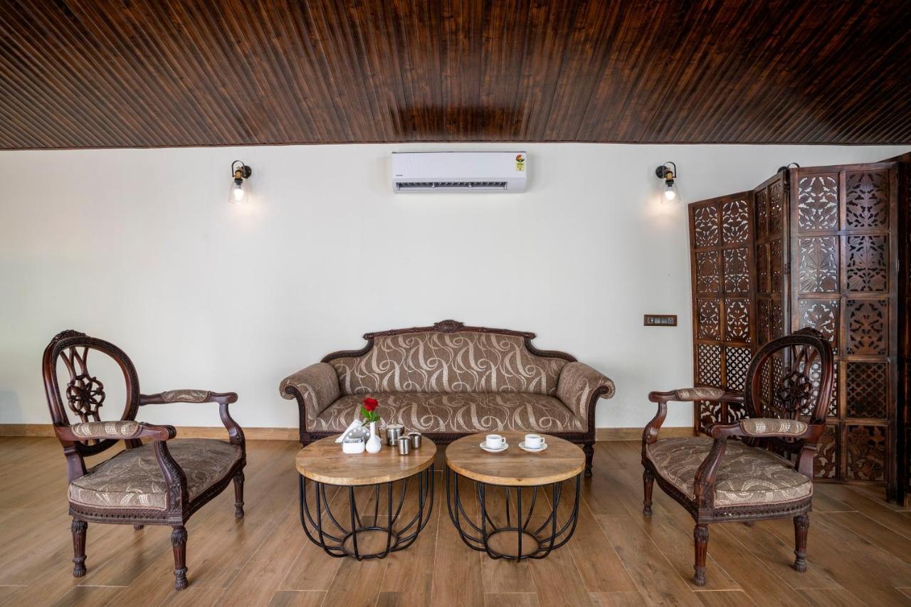 Stone Wood Premier Gokarna Hotel Gokarna  Buitenkant foto